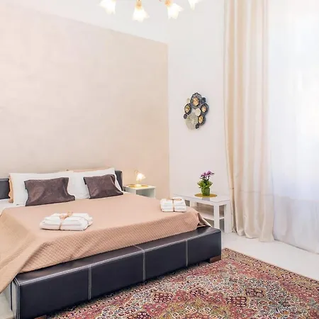 Alba 1 Bed & Breakfast Viagrande